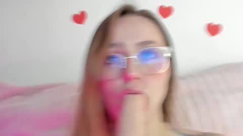     online show from 02/15/25, 04:03