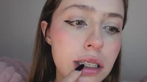     online show from 10/26/25, 03:45