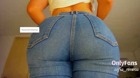 sofia_rivers_ online show from 01/15/26, 12:15