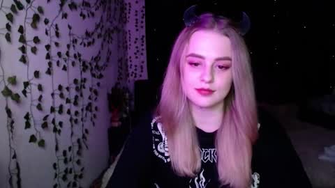 sofia_rosemary online show from 03/08/25, 02:40
