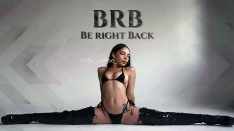 Snapshot of sofia_rousse_ chatting on 06/20/26, 07:38 online show from 06/20/26, 07:38