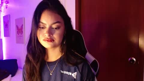 Sofia Tanaka online show from 09/09/25, 12:26