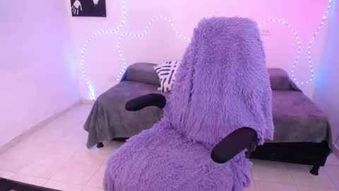 sofia_tgn online show from 04/14/26, 06:36