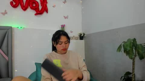 Sofa online show from 03/03/26, 12:22