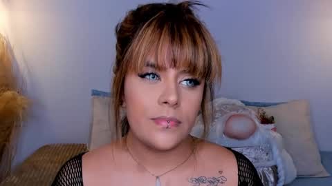 Sofi cortes626 Ig online show from 11/25/25, 06:24