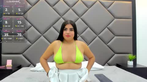 sofiaballack online show from 10/13/25, 01:00