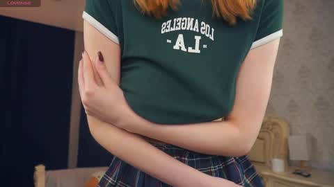 Hi My name is Sofia Welcome to my room Please thumbs up - its important online show from 11/26/25, 06:47