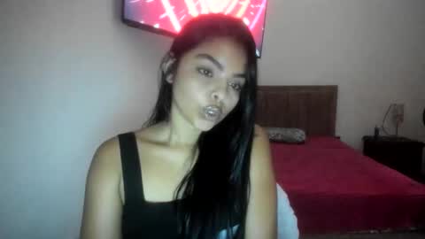 Danna Sofia online show from 10/21/25, 08:53