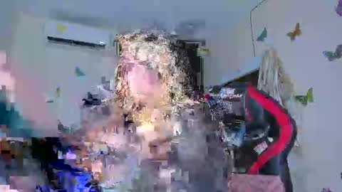 Snapshot of sofiacastillo01 chatting on 09/22/25, 01:13 sofiacastillo01 online show from 09/22/25, 01:13