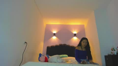 Snapshot of sofiaclaus_19 chatting on 03/30/26, 04:02 Sofia online show from 03/30/26, 04:02