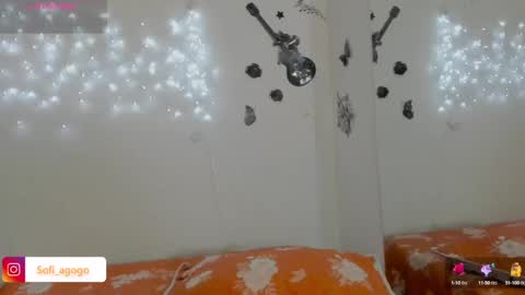 sofiacruz16 online show from 03/08/25, 05:49