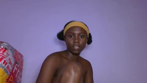 sofia online show from 03/28/26, 04:01