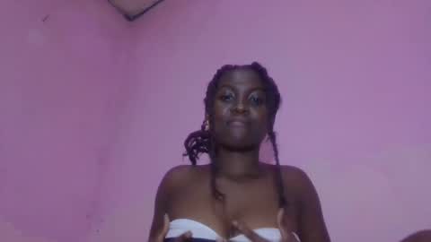 Snapshot of sofiafa chatting on 04/25/26, 02:25 sofia online show from 04/25/26, 02:25