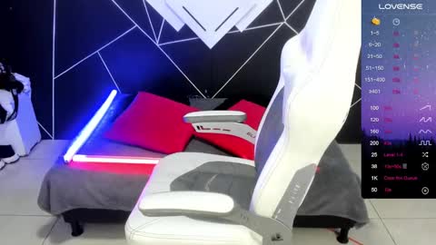 sofia online show from 12/27/24, 05:42