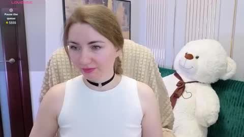 Sofia online show from 03/07/26, 01:13