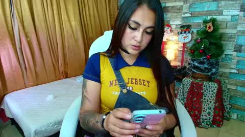 Snapshot of sofiasex92 chatting on 12/13/24, 10:02 Sofia online show from 12/13/24, 10:02