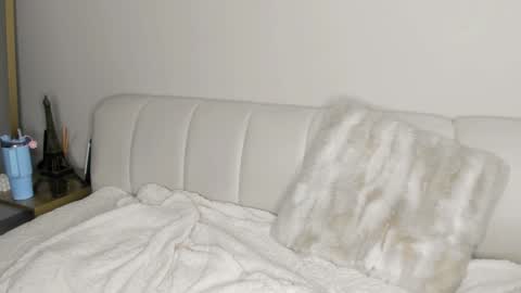 SOFIA   online show from 01/16/25, 11:16