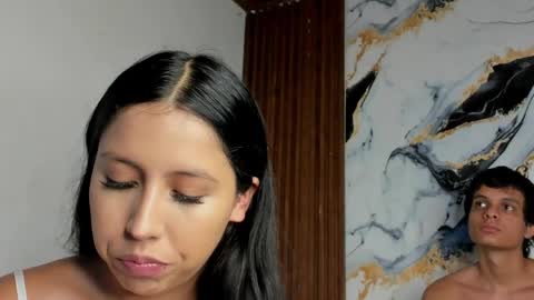 Sofia and Noah online show from 04/21/26, 12:33