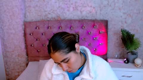 SOFIA online show from 02/16/26, 12:34