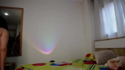 Snapshot of soficams chatting on 12/09/24, 11:47 Sofi Morgan online show from 12/09/24, 11:47