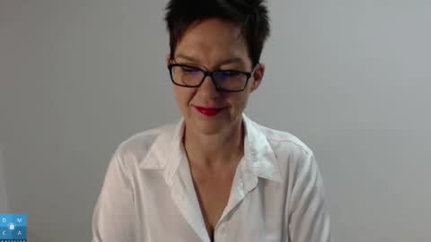 Sofie Velvet online show from 11/07/25, 07:19