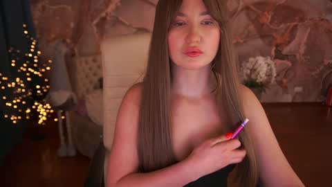 Sofie online show from 12/03/24, 02:25