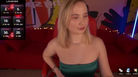 Sofie online show from 02/02/25, 09:13