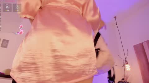 Sofie online show from 01/28/25, 01:49