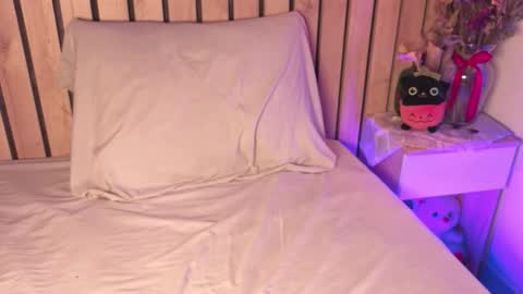 Sofie online show from 11/07/25, 01:44