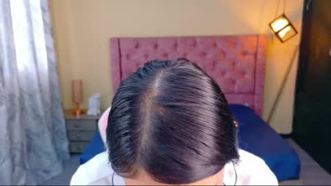 Snapshot of sofii_cute01 chatting on 01/17/26, 12:43 sofii_cute01 online show from 01/17/26, 12:43