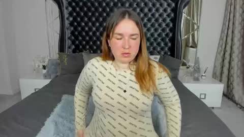 sofii_darling online show from 03/08/26, 05:39