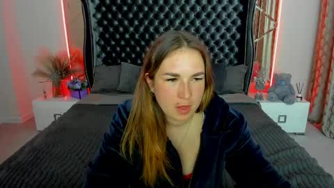 sofii_darling online show from 04/30/26, 08:57