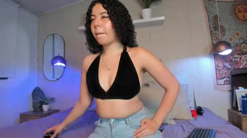 Snapshot of sofii_wild chatting on 05/11/26, 11:49 sofii_wild online show from 05/11/26, 11:49