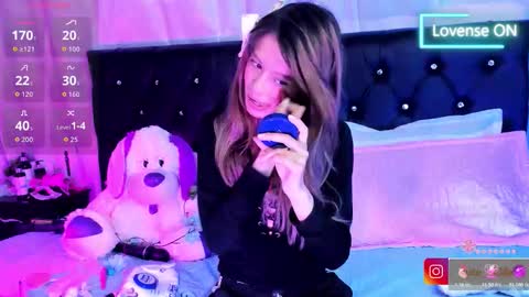 sofiia cute  online show from 02/25/26, 04:11