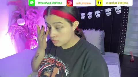 Sofia online show from 10/27/25, 04:05