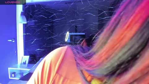 Sofia online show from 04/12/26, 04:06