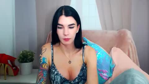 sofiiadream online show from 11/19/25, 09:15