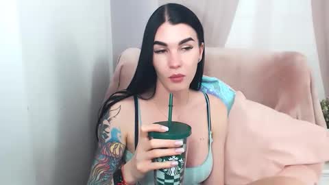 sofiiadream online show from 04/17/26, 02:20