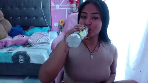 Snapshot of sofiiadreams chatting on 01/08/25, 07:24 sofia Dreams online show from 01/08/25, 07:24