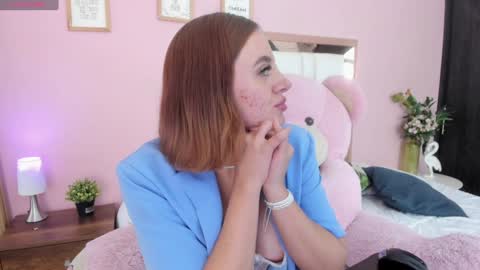 Snapshot of sofiiagudelo chatting on 01/26/25, 01:47 Sofi agudelo online show from 01/26/25, 01:47