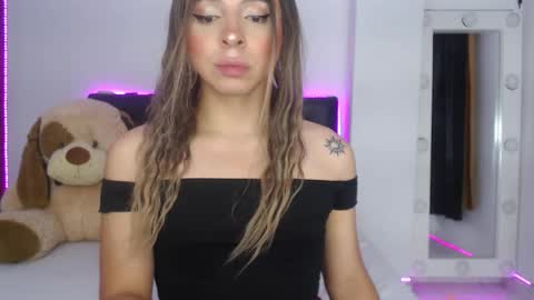   online show from 10/11/25, 08:51