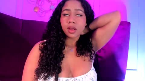 sofiifox online show from 04/05/26, 02:42