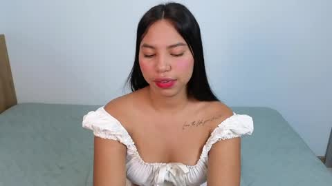 Snapshot of sofimiel chatting on 05/18/26, 10:15 Sofa online show from 05/18/26, 10:15