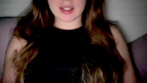 Snapshot of sofinovvak chatting on 07/09/26, 01:42 Sofi online show from 07/09/26, 01:42