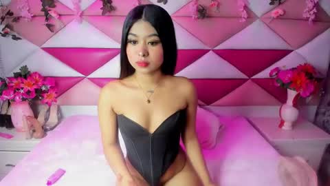 Sofi online show from 06/04/26, 01:50