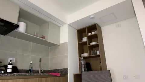 Snapshot of sofivargas_ chatting on 04/07/26, 11:48 Sofi Vargas online show from 04/07/26, 11:48