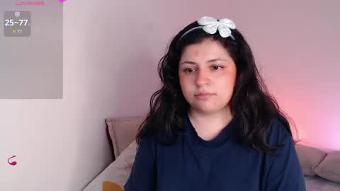 Snapshot of sofix_ chatting on 04/30/26, 08:57 Lau online show from 04/30/26, 08:57