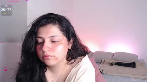 Snapshot of sofix_ chatting on 05/07/26, 09:31 Lau online show from 05/07/26, 09:31