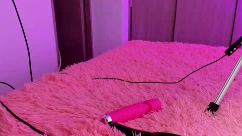 sofi y andrew online show from 10/15/25, 12:55