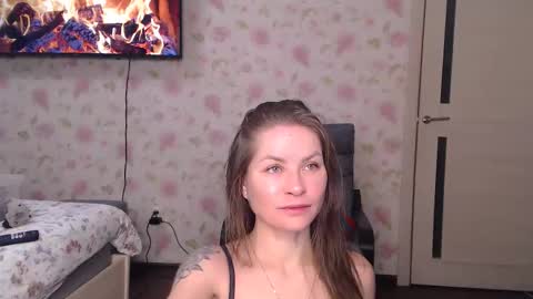  Kaitbrunette and SofiblondeWelcome room Private is Open  Make us happy online show from 03/15/26, 07:36